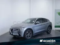 Usado Alfa Romeo Stelvio 150 CV (110 kW) 2018 Gris / plata SUV