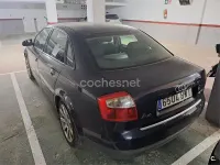 Usado Audi A4 130 CV (95 kW) 2002 Azul Berlina