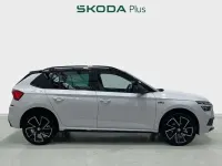 Usado Skoda Kamiq Monte Carlo 110 CV (80 kW) 2022 Blanco SUV