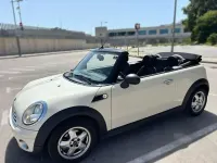 Usado Mini One Cabriolet 98 CV (72 kW) 2011 Beige Descapotable
