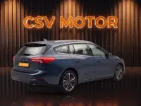 Usado Ford Focus Active X 125 CV (91 kW) 2024 Azul Familiar