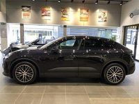 Usado Porsche Macan 379 kW (516 CV) 2025 Negro SUV