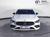 Usado Mercedes CLA200 Shooting Brake AMG line 150 CV (110 kW) 2021 Blanco Familiar