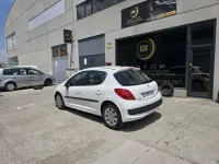 Usado Peugeot 207 Sport 69 CV (50 kW) 2008 Blanco Utilitario