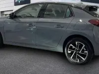 Usado Opel Corsa 101 CV (74 kW) 2023 Gris Utilitario