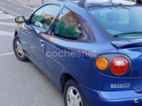 Usado Renault Mégane Coupé 90 CV (66 kW) 1997 Azul Coupe