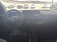 Usado Hyundai i20 100 CV (73 kW) 2025 Blanco atlas Utilitario