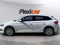 Usado Skoda Scala 110 CV (80 kW) 2022 Blanco Utilitario