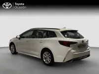 Usado Toyota Corolla Active 140 CV (102 kW) 2023 Blanco Familiar
