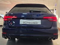 Usado Audi A4 150 CV (110 kW) 2019 Azul Familiar