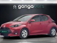 Usado Toyota Yaris 125 CV (91 kW) 2023 Rojo Utilitario