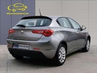 Usado Alfa Romeo Giulietta 120 CV (88 kW) 2021 Gris Utilitario
