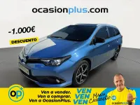 Usado Toyota Auris Hybrid 136 CV (100 kW) 2018 Azul Familiar