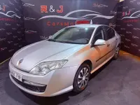 Usado Renault Laguna III Authentique 110 CV (80 kW) 2008 Gris Berlina