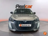 Usado Peugeot 208 Allure 101 CV (74 kW) 2025 Gris Utilitario