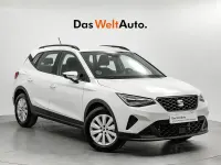 Begagnad Seat Arona Style 111 HK (81 kW) 2022 Vit SUV