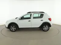 Usado Dacia Sandero Comfort 90 CV (66 kW) 2019 Blanco Berlina