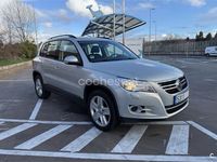 Usado VW Tiguan 140 CV (102 kW) 2011 Beige SUV