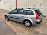 Usado Renault Mégane II Dynamique 120 CV (88 kW) 2004 Gris / plata Berlina