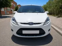 Usado Ford Fiesta Titanium 96 CV (70 kW) 2011 Blanco Berlina