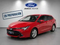 Usado Toyota Corolla Active 140 CV (102 kW) 2023 Rojo Familiar