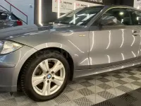 Usado BMW 118 Comfort Edition 143 CV (105 kW) 2012 Gris / plata Utilitario