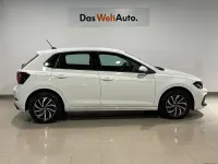 Usado VW Polo Life 95 CV (69 kW) 2023 Blanco Utilitario