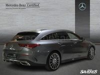 Usado Mercedes CLA200 Shooting Brake 150 CV (110 kW) 2022 Gris / plata Familiar