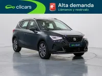 Usado Seat Arona FR 116 CV (85 kW) 2025 Negro SUV