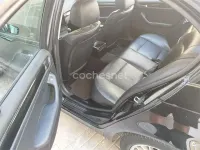 Usado BMW 320 136 CV (100 kW) 1999 Negro Berlina