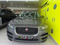 Usado Jaguar F-Pace Prestige 300 CV (220 kW) 2019 Gris / plata SUV