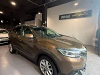 Usado Renault Kadjar Zen 130 CV (95 kW) 2015 Marrón SUV