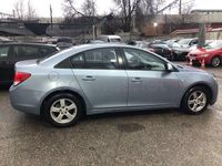 Usado Chevrolet Cruze LS 113 CV (83 kW) 2009 Azul Berlina