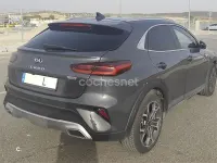Usado Kia XCeed 160 CV (117 kW) 2021 Gris / plata SUV
