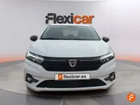 Usado Dacia Sandero Essentiel 91 CV (66 kW) 2021 Blanco Utilitario