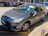 Usado Peugeot 3008 Active 112 CV (82 kW) 2011 Gris Familiar