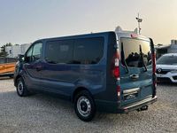 Usado Renault Trafic 120 CV (88 kW) 2020 Azul