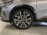 Usado Renault Austral Iconic 199 CV (146 kW) 2024 Gris SUV
