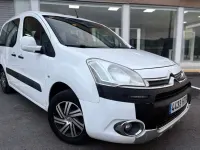 Usado Citroën Berlingo 90 CV (66 kW) 2013 Blanco Monovolumen