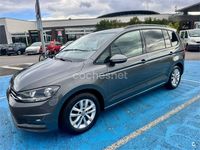 Usado VW Touran Business 110 CV (80 kW) 2018 Gris / plata Monovolumen