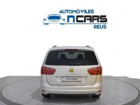 Usado Seat Alhambra Style 140 CV (102 kW) 2013 Plateado Monovolumen