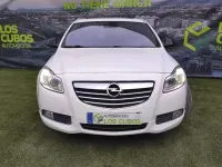 Usado Opel Insignia Sportive 194 CV (142 kW) 2013 Blanco Familiar