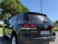 Usado VW Touareg 225 CV (165 kW) 2007 Negro SUV