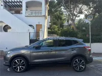 Usado Nissan Qashqai Premium Edition 110 CV (80 kW) 2015 Gris / plata SUV