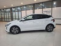 Usado Hyundai i20 100 CV (73 kW) 2024 Blanco Berlina