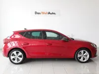 Nuevo Seat Leon FR 150 CV (110 kW) 2026 Rojo Berlina