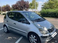 Usado Mercedes A170 Classic 90 CV (66 kW) 2002 Gris / plata Monovolumen