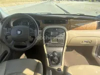 Usado Jaguar X-type Executive 155 CV (114 kW) 2008 Beige Berlina