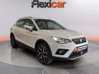 Usado Seat Arona FR 150 CV (110 kW) 2019 Blanco SUV