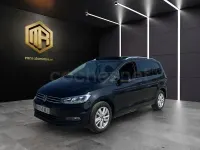 Usado VW Touran Advance 122 CV (89 kW) 2023 Negro Monovolumen